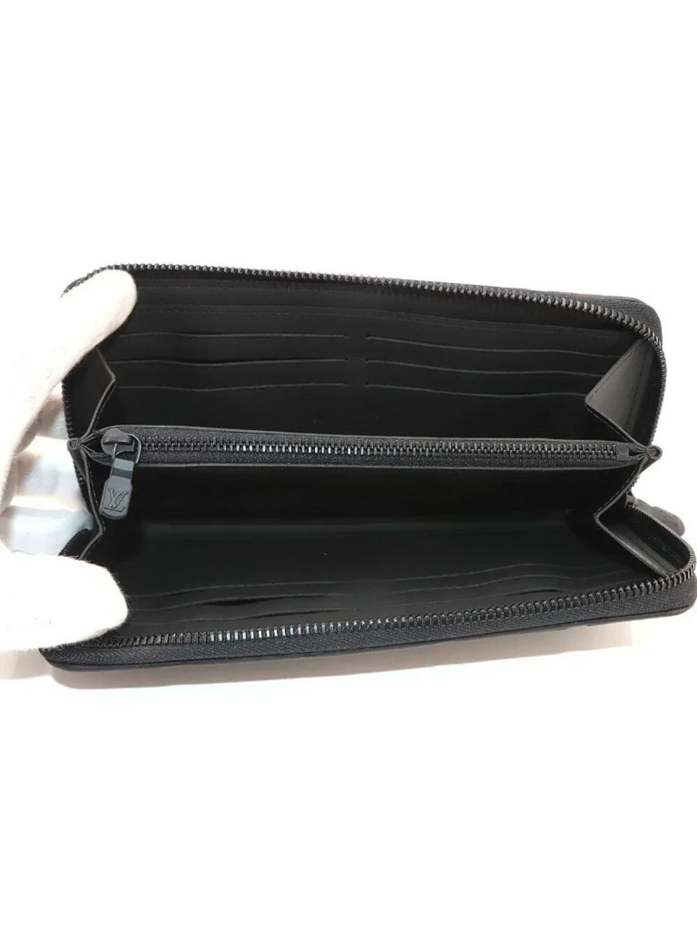 Louis Vuitton Monogram Shadow Zippy Wallet Horizontal